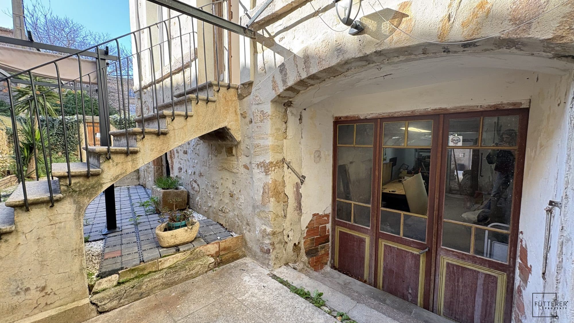 Image 7