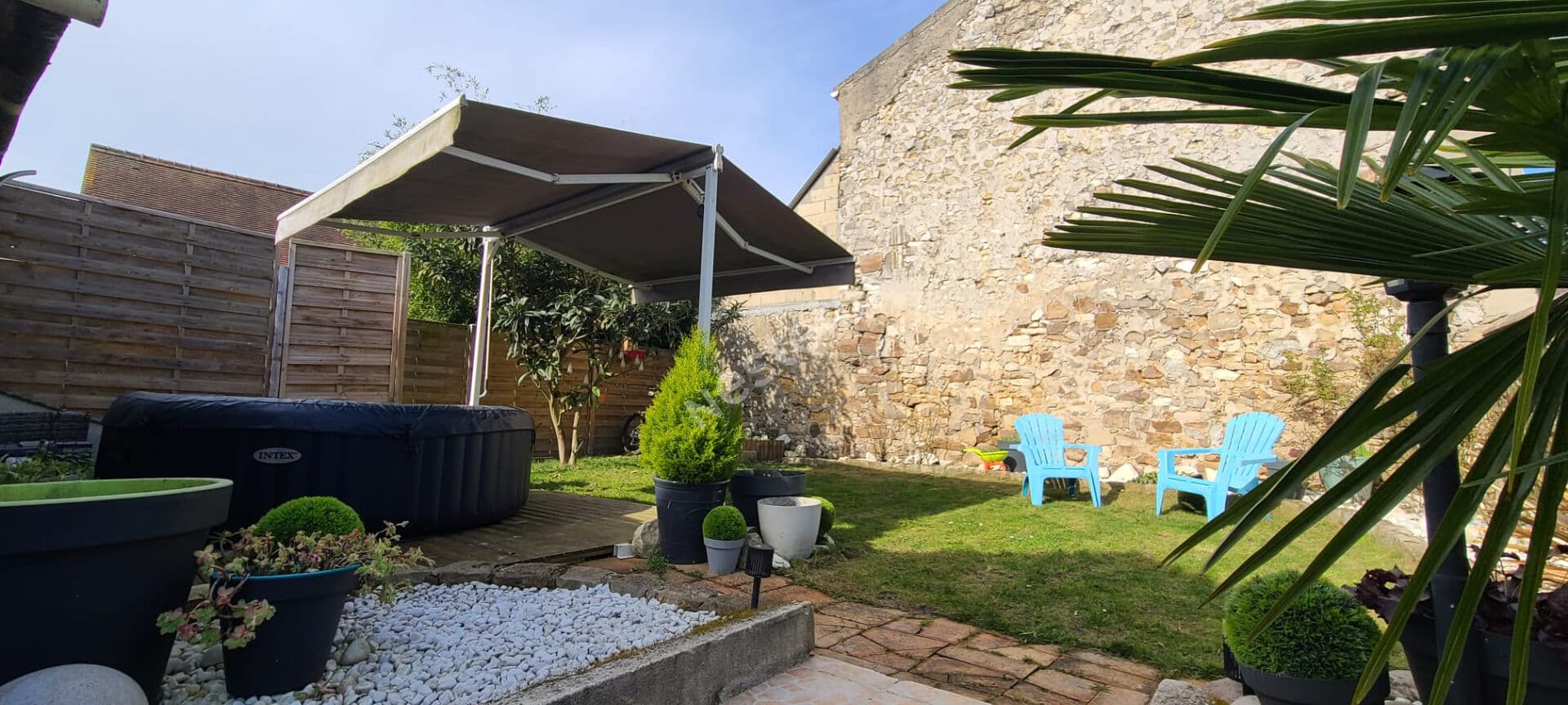 Maison à vendre à Le Mesnil Aubry 98m²