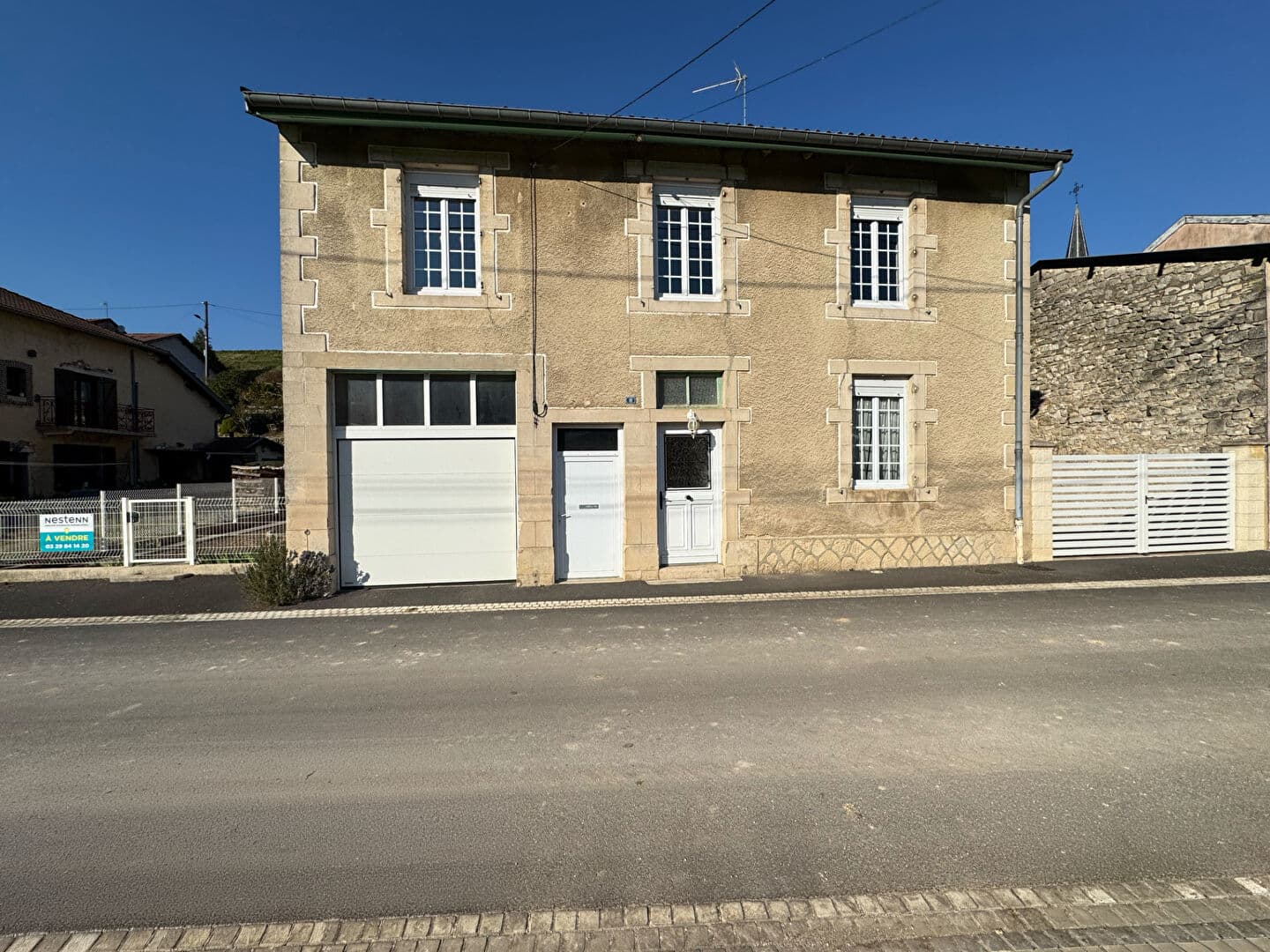 Maison à vendre à Mouilly 186m²